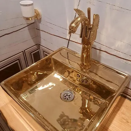 Vip Antique A1 * Сонячний Берег